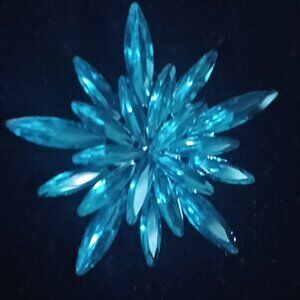 Dazzling blue Rhinestone Brooch